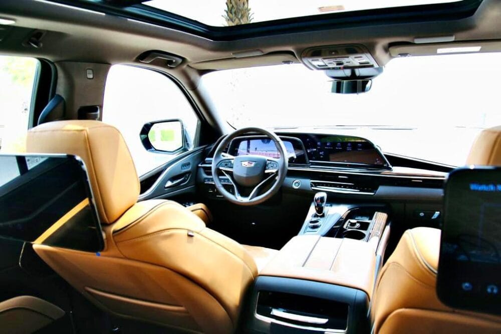 Cadillac Escalade 2023 - Image 5