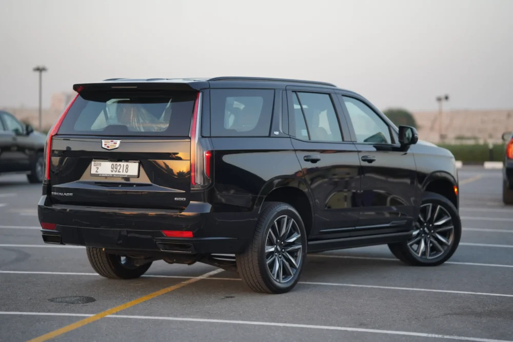 Cadillac Escalade Platinum Sport 2024 - Image 3