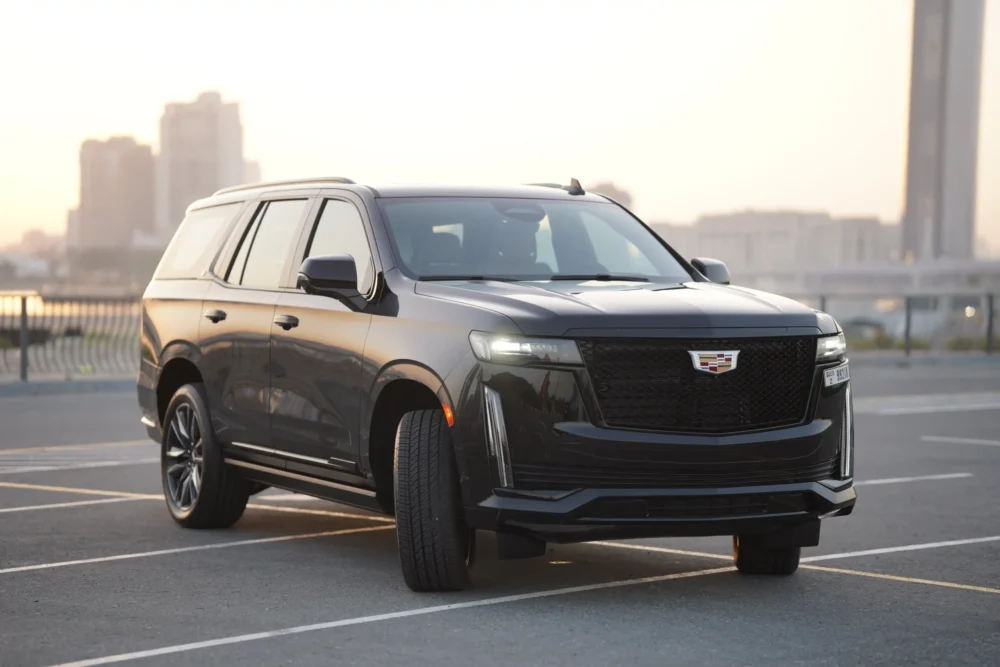 Cadillac Escalade Platinum Sport 2024 - Image 2