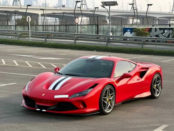 Ferrari F8 Tributo 2021