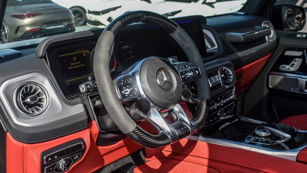 Mercedes Benz AMG G63 2024 - Image 13