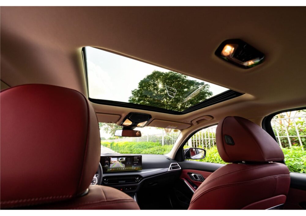 BMW 325i M Sport 2025 - Image 9