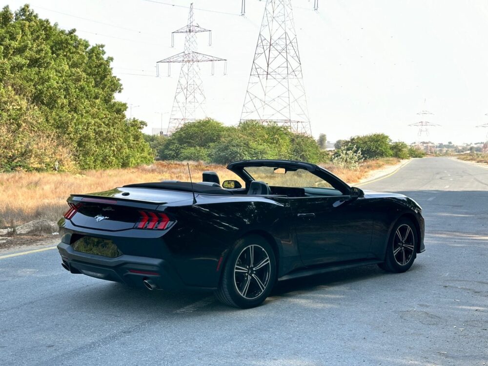 Ford Mustang 2024 - Image 7