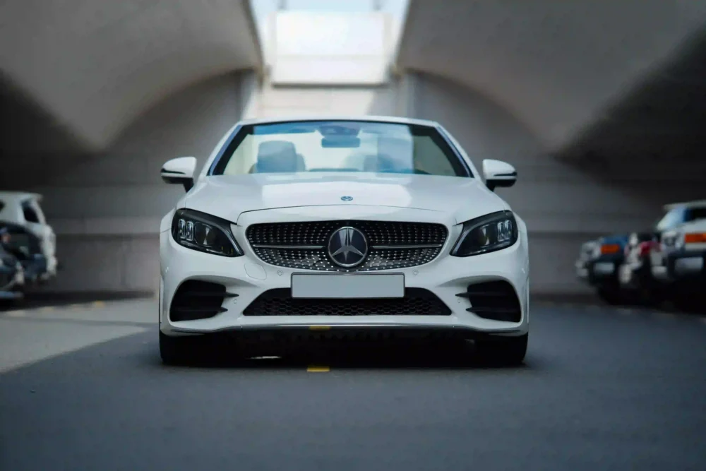 Mercedes C300 convertible 2021 White - Image 5