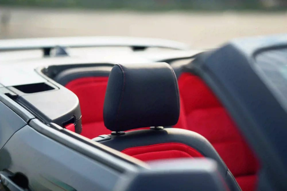 Chevrolet Camaro ZL1 Convertible 2021 - Image 4