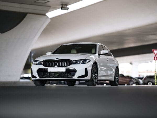 BMW 330i 2021