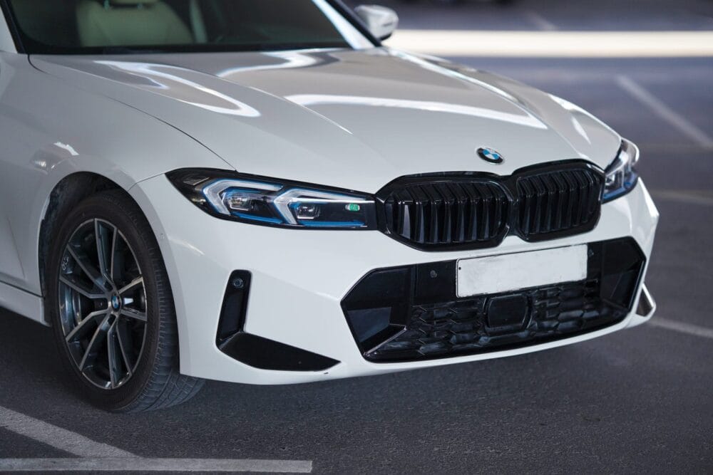 BMW 330i 2021 - Image 5