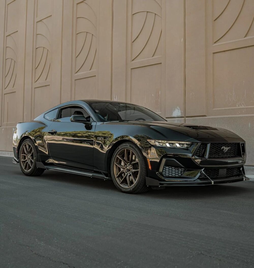 Ford Mustang 2024